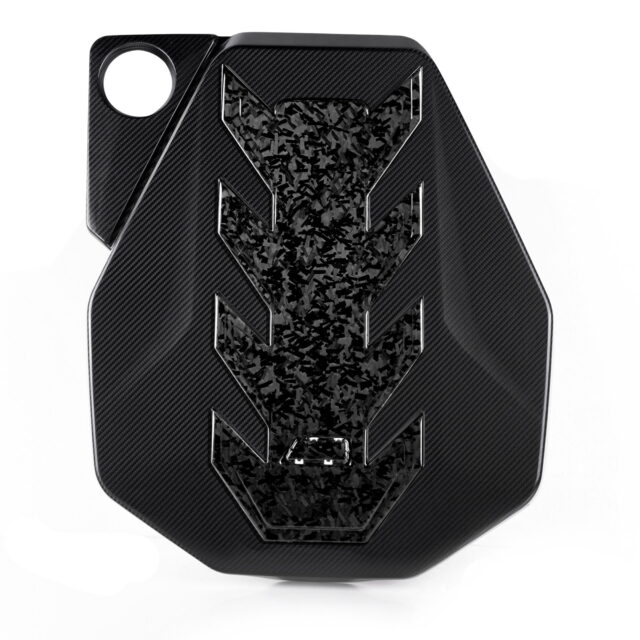 IAW Carbon - Engine Cover - BMW M5 G90/99 - Glossy Prepreg Carbon Fiber